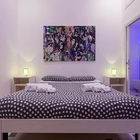 La Bella - And 3*