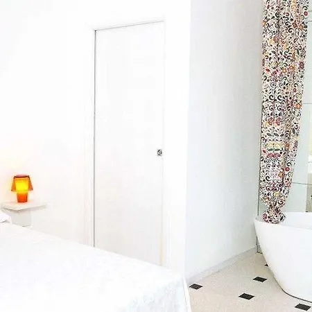 La Bella - And Bed & Breakfast Trani