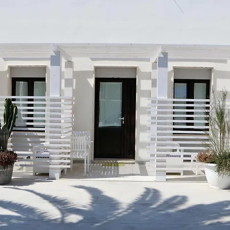 La Bella - And Bed & Breakfast