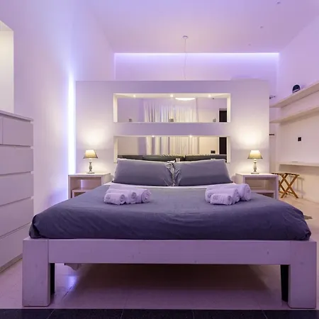 La Bella - And טרני