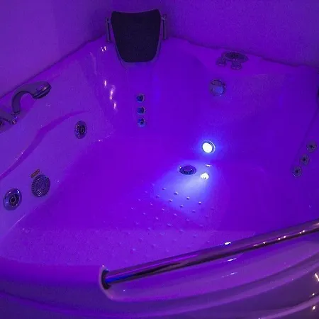 La Bella - And Trani