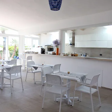 La Bella - And Bed & Breakfast 4*