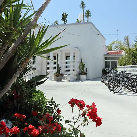 La Bella - And Bed & Breakfast 4*