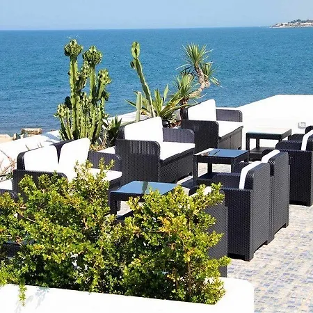 Bed & Breakfast La Bella - And Trani