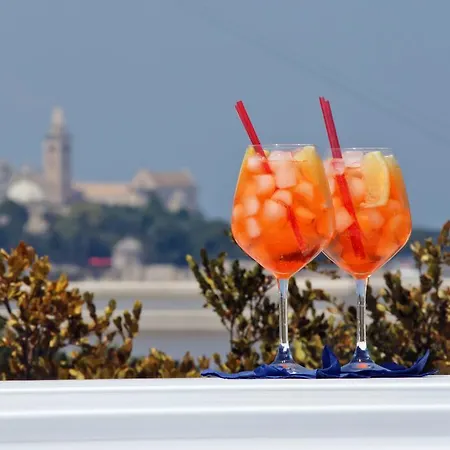 La Bella - And Trani