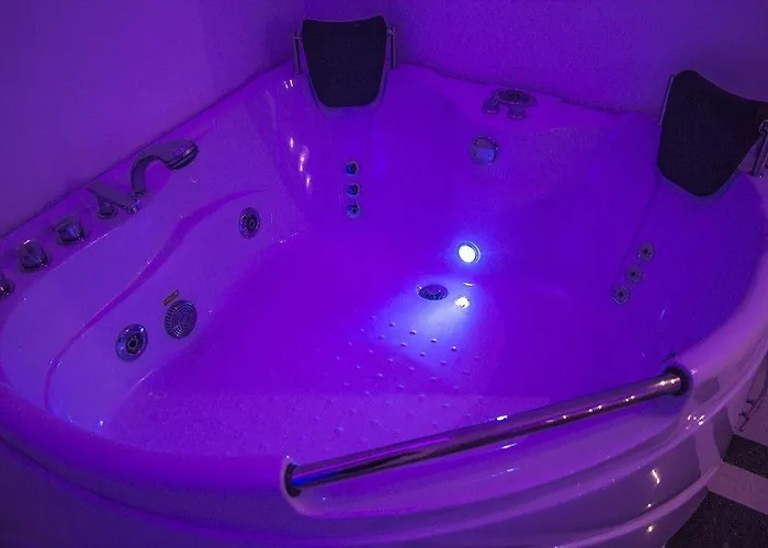 La Bella - And トラーニ