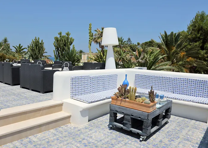 La Bella - And 4* 트라니